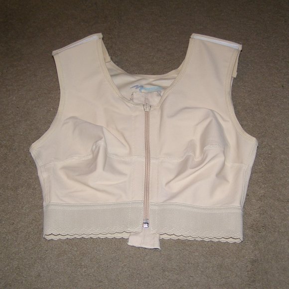 NEW size L 8-10 Beige Marena Recovery Sleeveless Vest w/Zipper front - Picture 2 of 13
